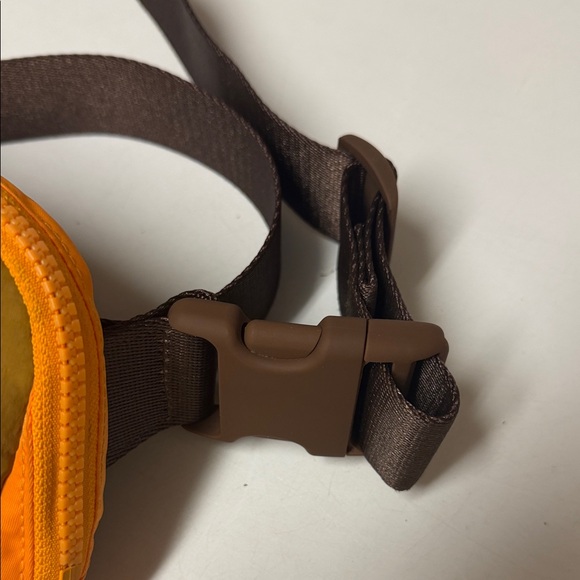 lululemon athletica Orange and Brown Belt Bag - Picture 3 of 9